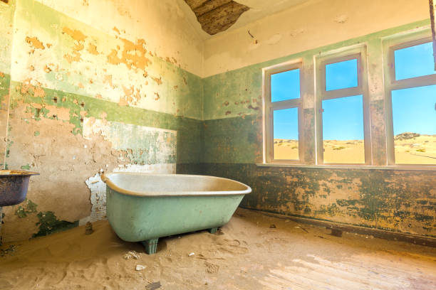 istock Bathroom filled with desert sand 662022522