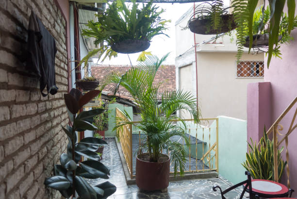 istock Streets of Cuba 662141772