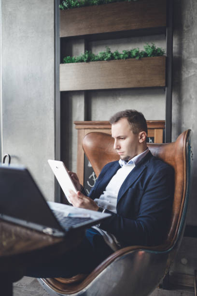 istock Business man in cafe 662148620