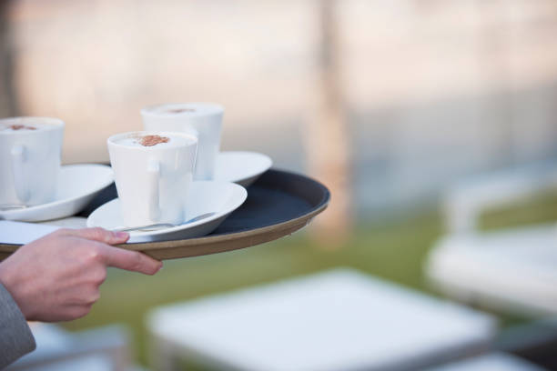 コーヒー  - latté coffee tray froth ストックフォトと画像