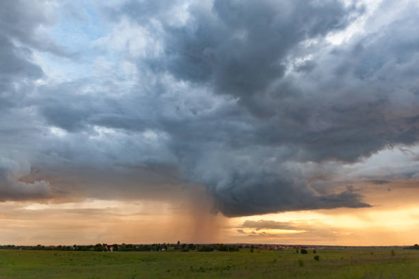 istock Beautiful sunset tornado whit the horizon line , would make a great and very easy extractable background to incorporate into designs 663160966