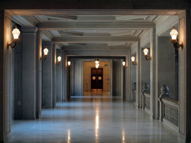 istock Long Empty Hallway in San Francisco City Hall 663484030