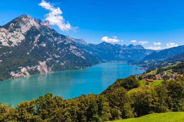 istock Panorama view Walensee lake and the Alps 663614322