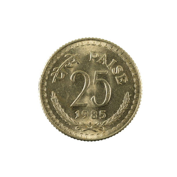 istock 25 indian paisa coin (1985) obverse isolated on white background 663820662