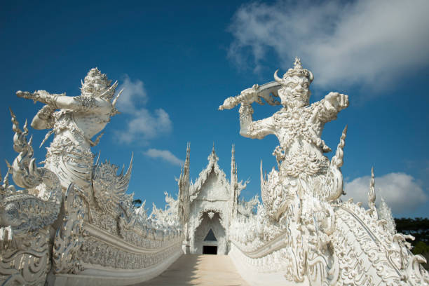 istock THAILAND CHIANG RAI WAT RONG KHUN WHITE TEMPLE 663863898