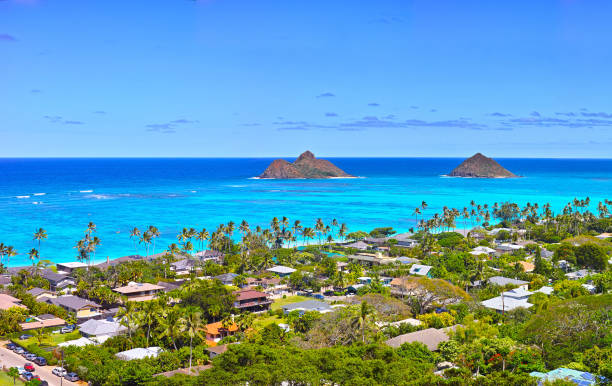 istock Landscape of Hawaii Lanikai Beach 663883630
