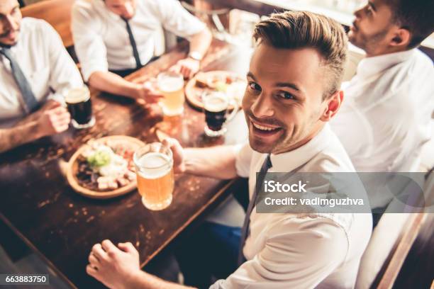 Friends In Pub Stock Photo - Download Image Now - Food, Beer - Alcohol, Networking