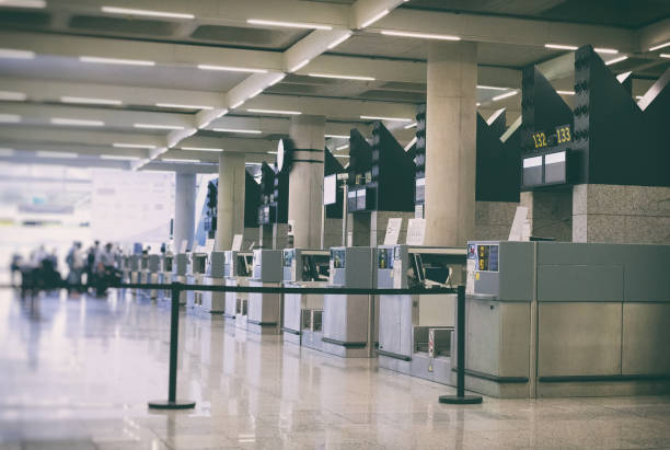 istock Check-in in modern international airport terminal. 663898752