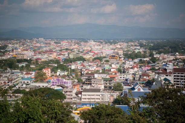 istock THAILAND CHIANG RAI MAE SAI BORDER TOWN 663958820