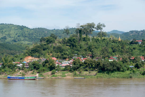 istock THAILAND CHIANG RAI CHIANG KHONG MEKONG RIVER 663977646