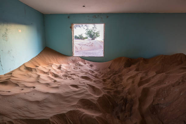 istock Abandoned ghost village in Arabian desert. 663984402