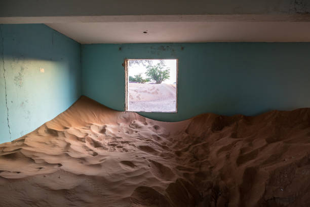 istock Abandoned ghost village in Arabian desert. 663984498