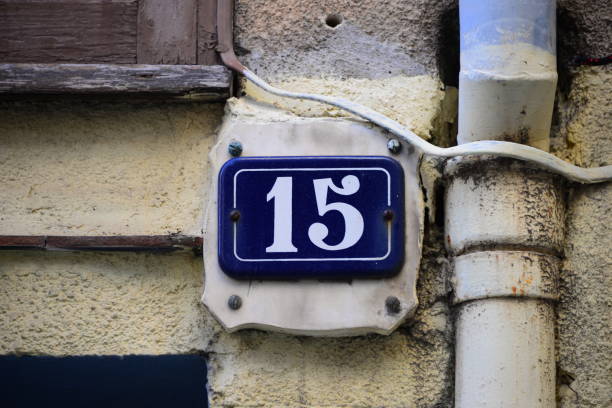 istock House facades in Spain, house number 15 664004914