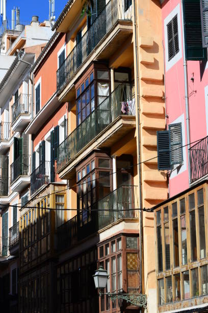 istock House facades / city views in Mallorca - Spain 664018580