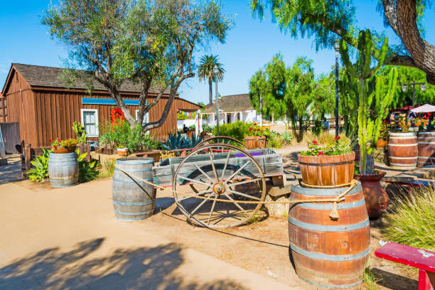 Wooden barrels and cart Wooden barrels and cart in Old Town San Diego, California historic district stock pictures, royalty-free photos & images
