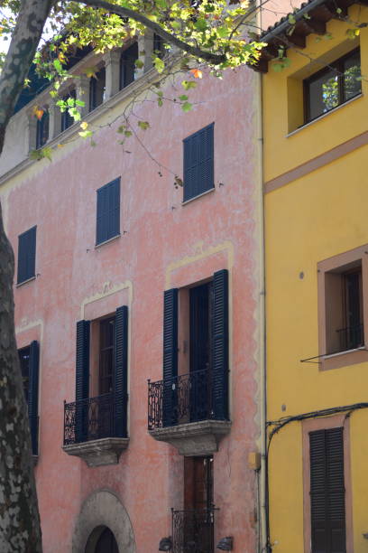 istock House facades / city views in Mallorca - Spain 664043920