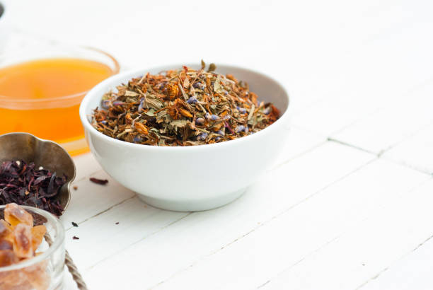 istock Alternative therapy for sore throat 664062382