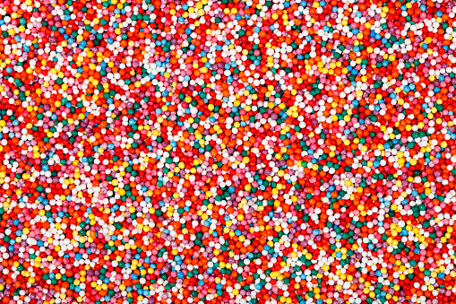 Colorido espolvorear azúcar caramelos - alta resolución de 50 megapíxeles photo