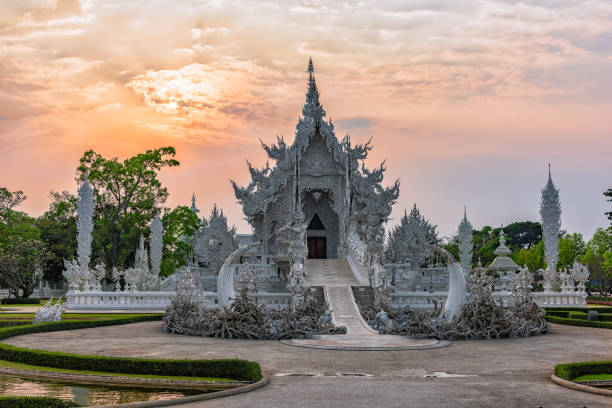 istock Wat Rong Khun(White temple)at sunset in Chiang Rai,Thailand. 664098896
