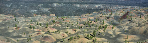Lassen Volcanic National Park Painted dunes from Cinder Cone, Lassen Volcanic National Park, California barron gorge national park stock pictures, royalty-free photos & images