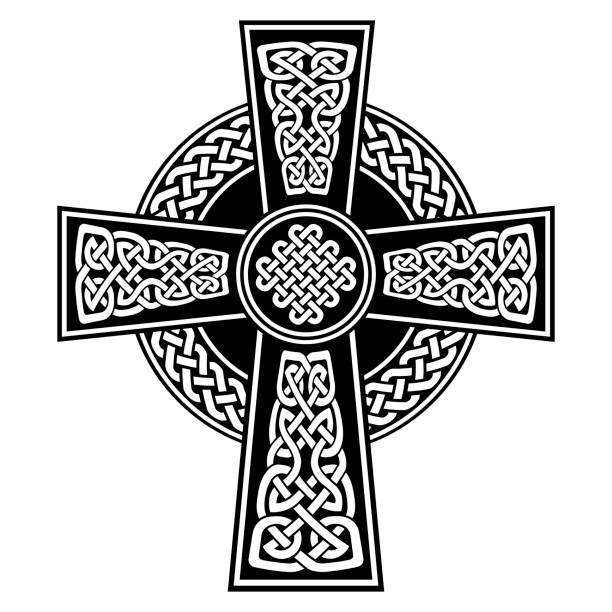 ilustrações de stock, clip art, desenhos animados e ícones de celtic style cross with endless knots patterns in white and black with stroke elements inspired by irish st patrick's day, and irish and scottish carving art - celtic culture tied knot decoration pattern