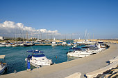 marina-mit-booten-am-zygi-in-zypern.jpg?b=1&s=170x170&k=20&c=eDwdCP1CDG6dRhu05_DzrLVEtCb7FDko2adCzDekuEs=
