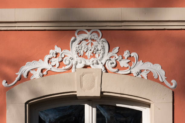 istock Historical details of a rokoko building 664498758