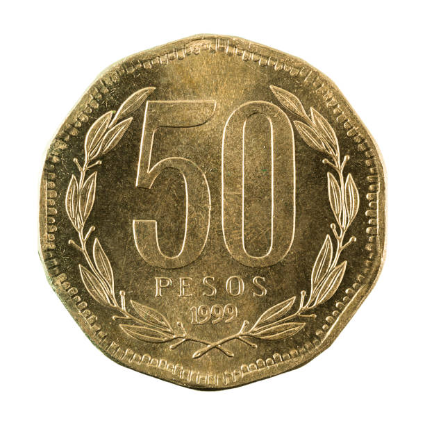 istock 50 chilean peso coin (1999) obverse isolated on white background 664580718