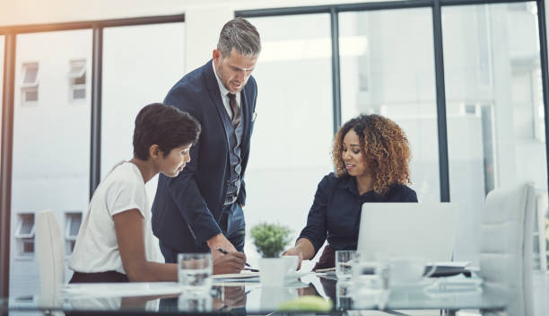 istock Different opinions is what is important in meetings 664584882
