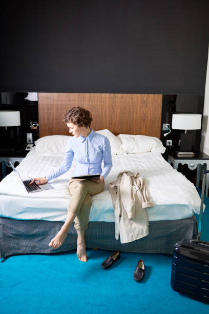 istock Business out of office 664588096