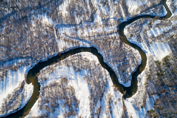 istock Meandering River. Sunny Day In Early Spring 664596238