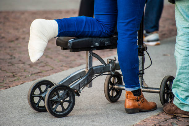 walking in the city after injury