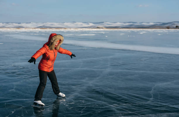istock The girl is learning to skate. 664885948
