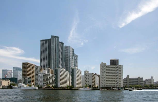 istock seaside city panorama 664900158