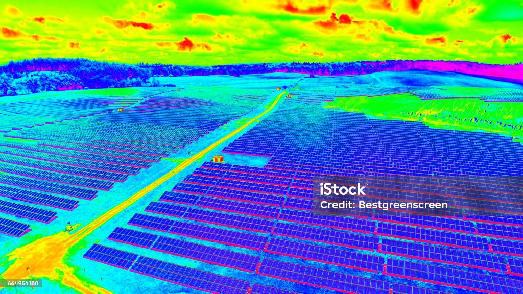 Thermographic aerial view of a photovoltaic park - solar field DCIM\100MEDIA\DJI_0149.JPGThermographic aerial view of a photovoltaic park - solar field Thermal Image Stock Photo