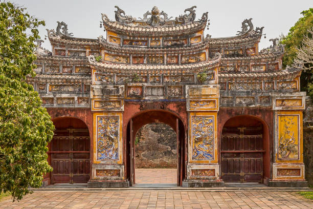 istock Old Gate and Entrance in Hue 664966126