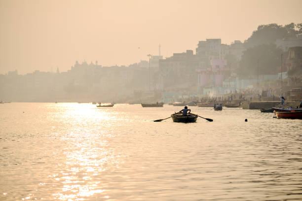 istock Life of India : Lives along the Ganges River 664966508