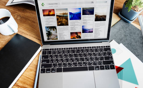 istock Laptop Blogging Share Social Media Concept 664968260