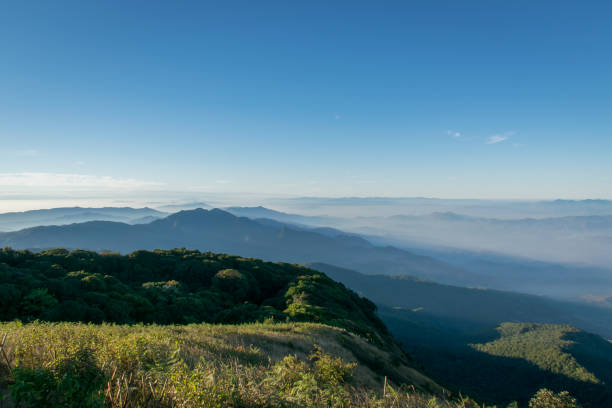 istock Kew Mae Pan - Chom Thong-Inthanon Rd 664987930