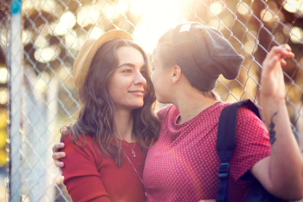 istock Girls love 665008800