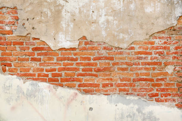 istock Background of crack brick wall texture 665009624