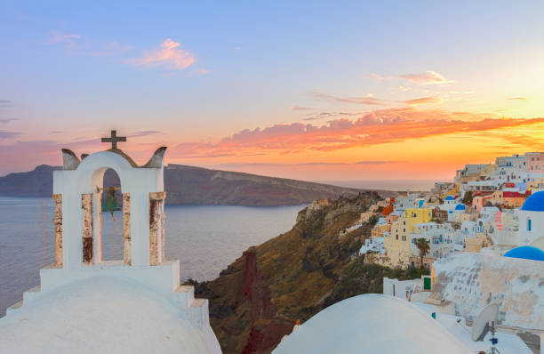 istock Oia, traditional greek village 665016578