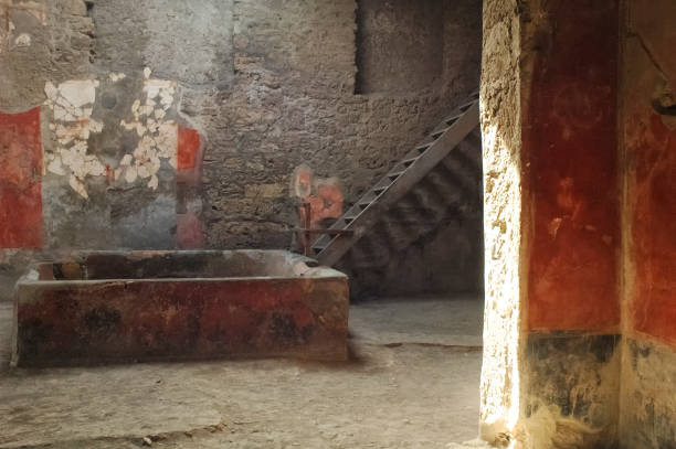 istock Pompeian red in a old house 665023904