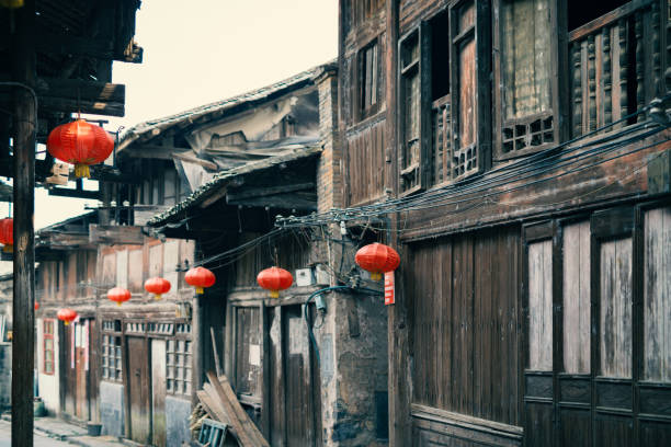 istock China's wooden house 665052246