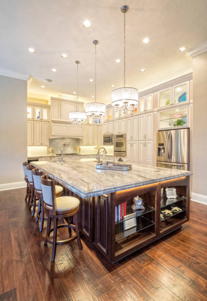 Regional Luxury Houses Beautiful Custom Kitchen with Island in Estate Home domestic kitchen cabinet elegance showcase interior stock pictures, royalty-free photos & images