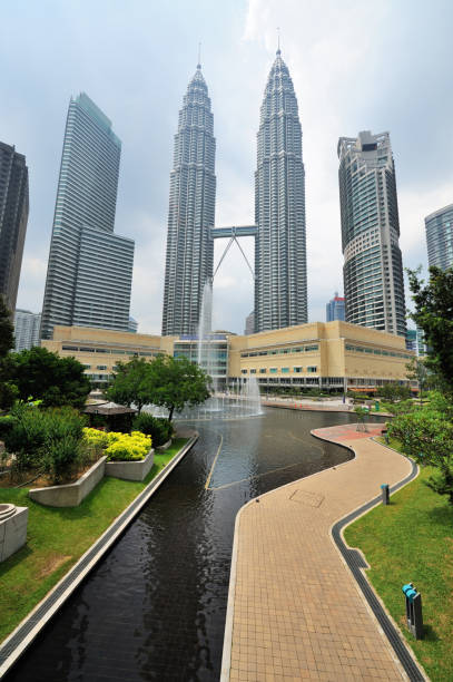 istock Kuala Lumpur. Petronas Twin Towers 665232652