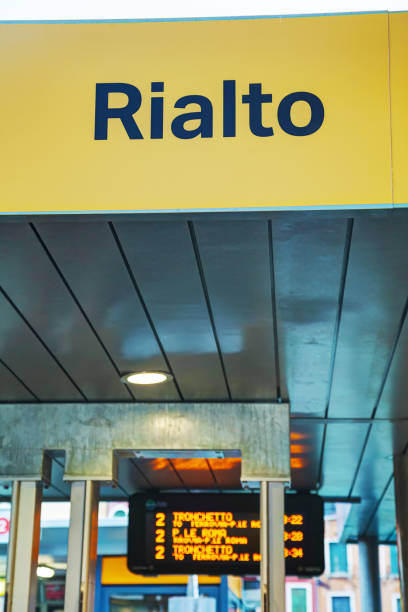 istock Rialto water bus stop sign 665298306