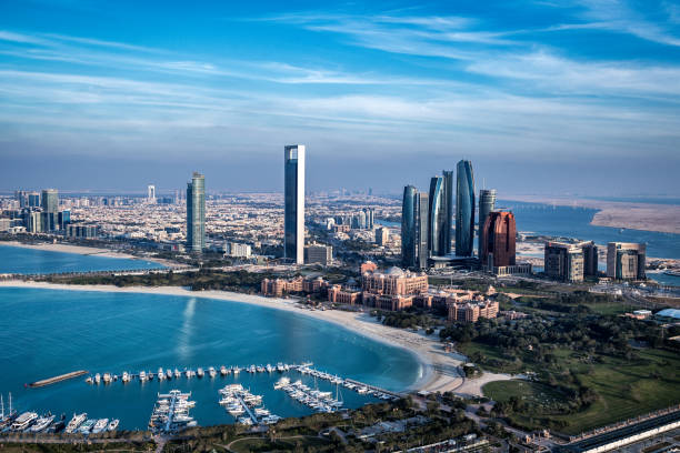 залив абу-даби - emirates palace hotel стоковые фото и изображения