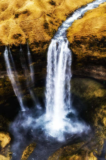 上空滝セリャラントスフォス - north cascades national park aerial view washington state usa ストックフォトと画像