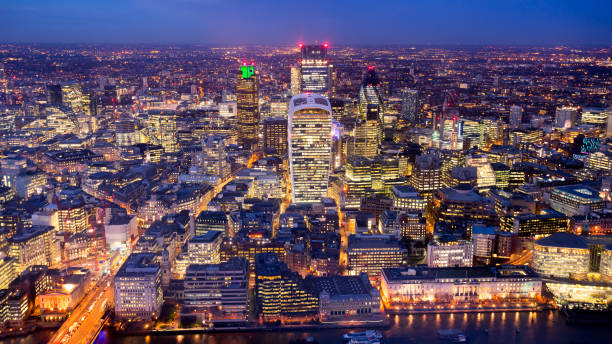 istock London office building skyscraper, working & meeting 665582074